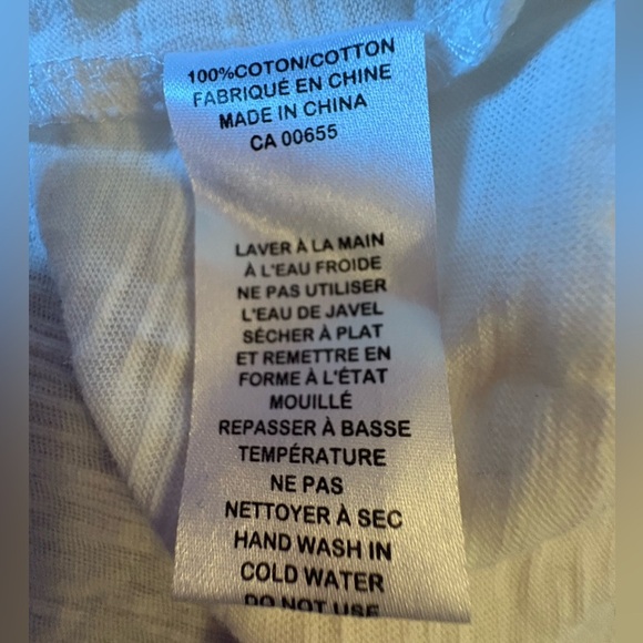 Reitmans Cream Ruffled Short Sleeve Blouse - Picture 4 of 5